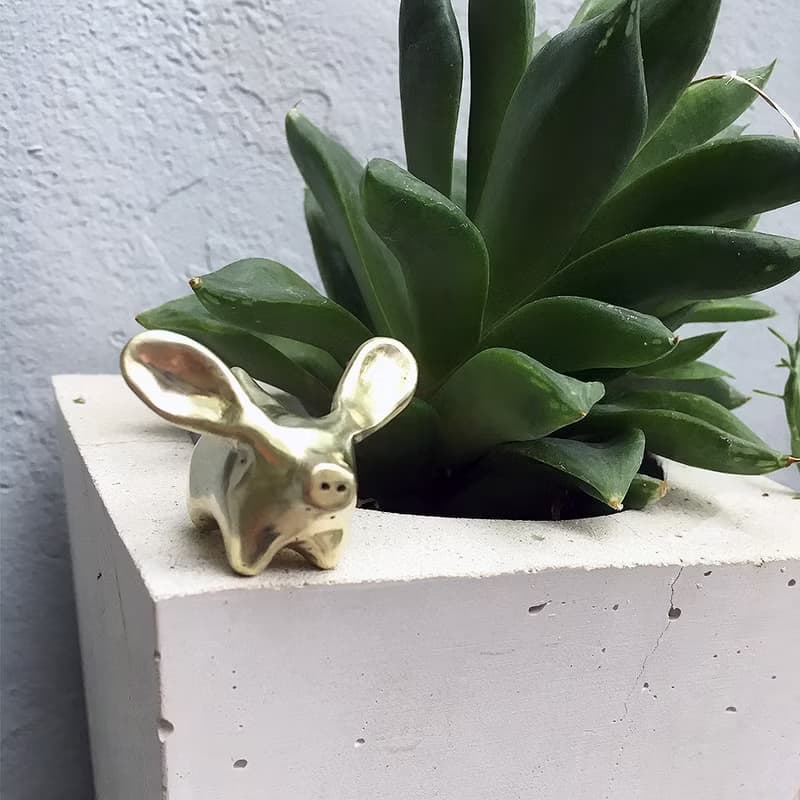 長耳金豬~青冶金工手作的詩限量療癒發財金豬,限量10隻,特價中
