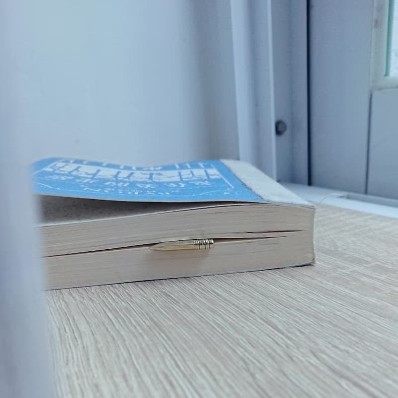 書房系─小鉛筆書籤- 黃銅復古迴紋針書籤