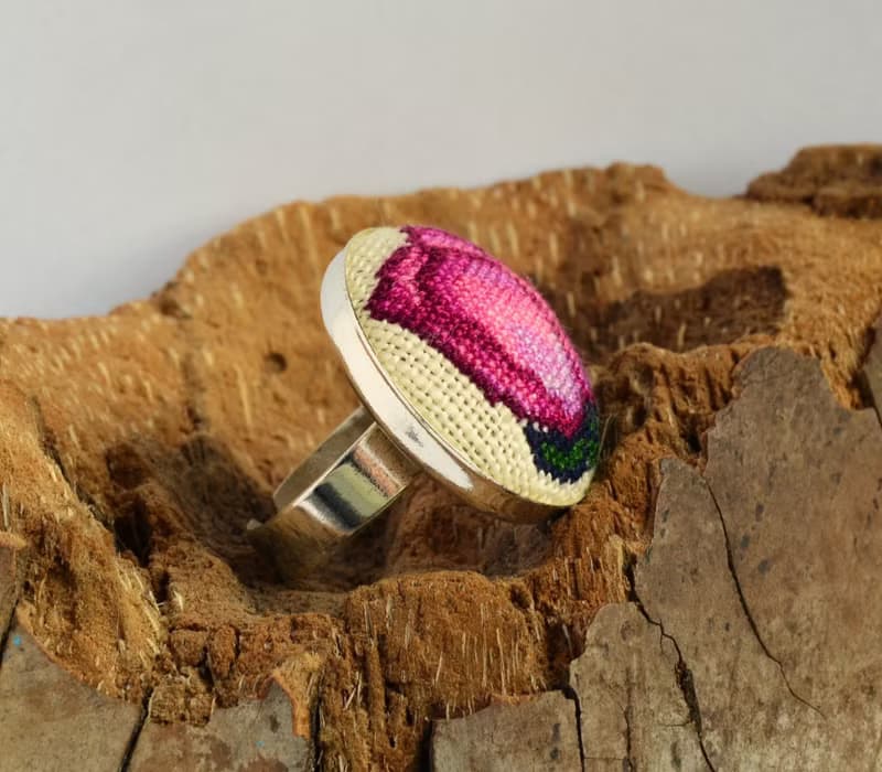 玫瑰刺繡圓環十字繡自然首飾手工製作的花卉粉紅色女士禮物