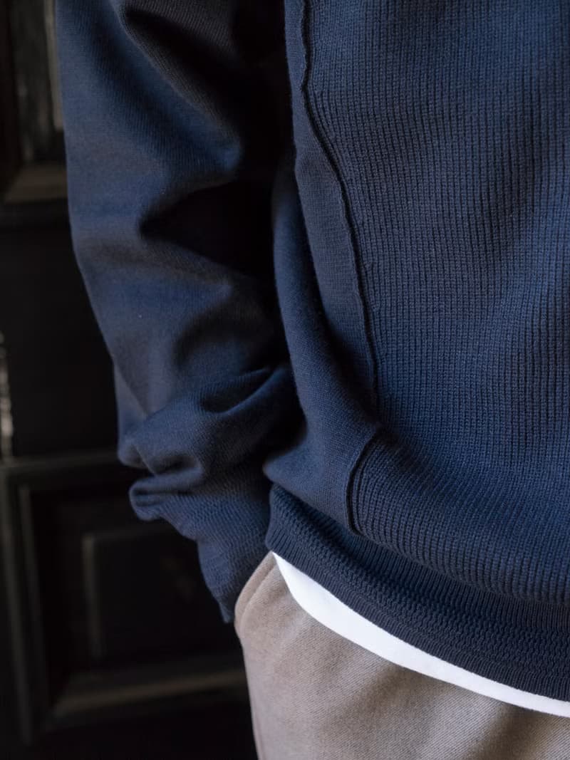 KNIT 高級質感藏青針織拉鏈連帽外套 冬季保暖單品復古細節毛衣