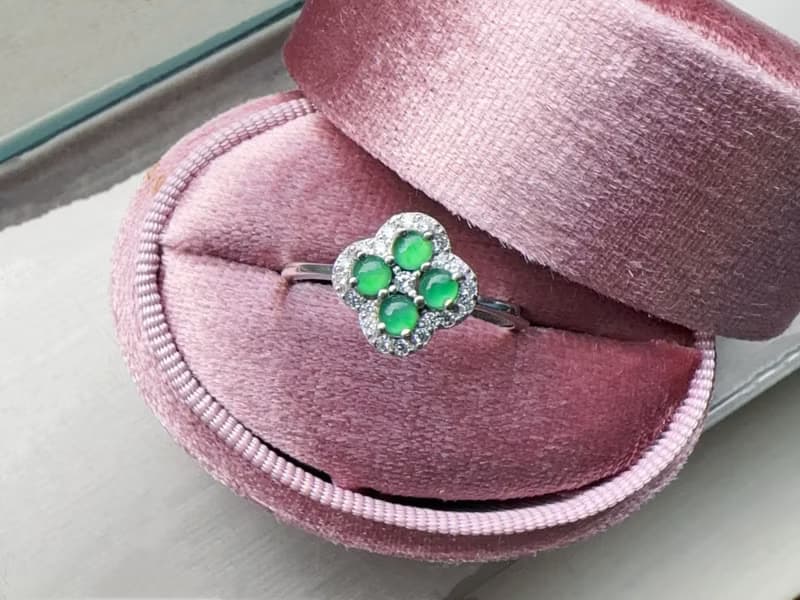 天然A貨翡翠 蛋面冰種翡翠 幸運草 水潤放光 純銀戒指 好運