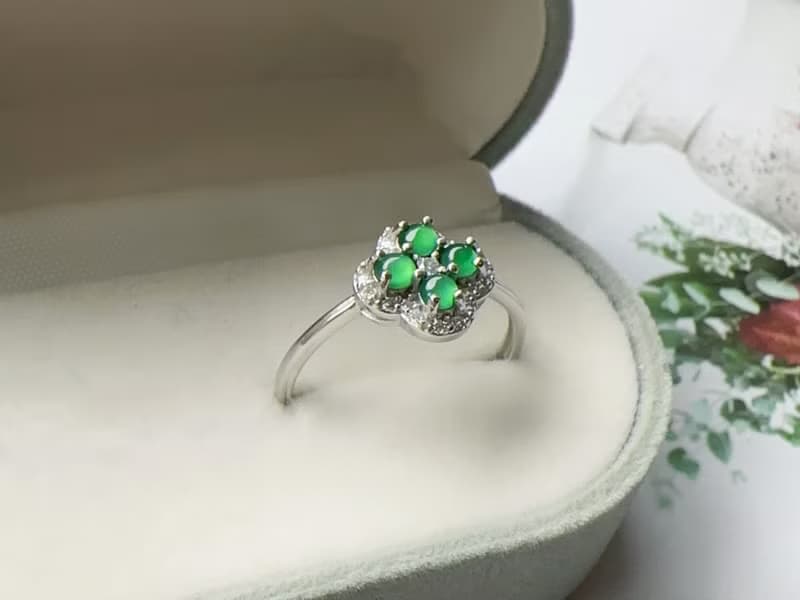 天然A貨翡翠 蛋面冰種翡翠 幸運草 水潤放光 純銀戒指 好運