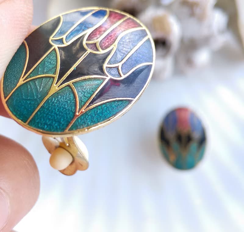 Vintage Jewelry 西洋古董飾品 景泰藍 黑底鬱金香花卉 夾式耳環
