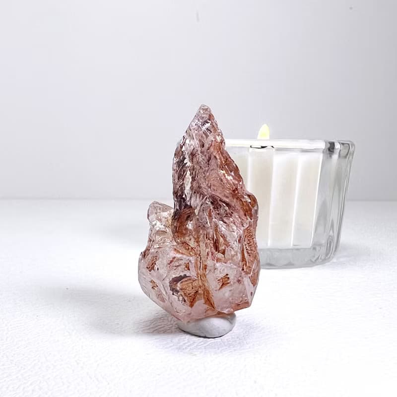 古老。原礦  一圖一物 淨化 療癒 冥想  l 紅泥骸骨水晶 l