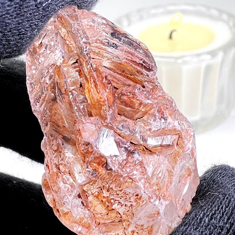 古老。原礦  一圖一物 淨化 療癒 冥想  l 紅泥骸骨水晶 l