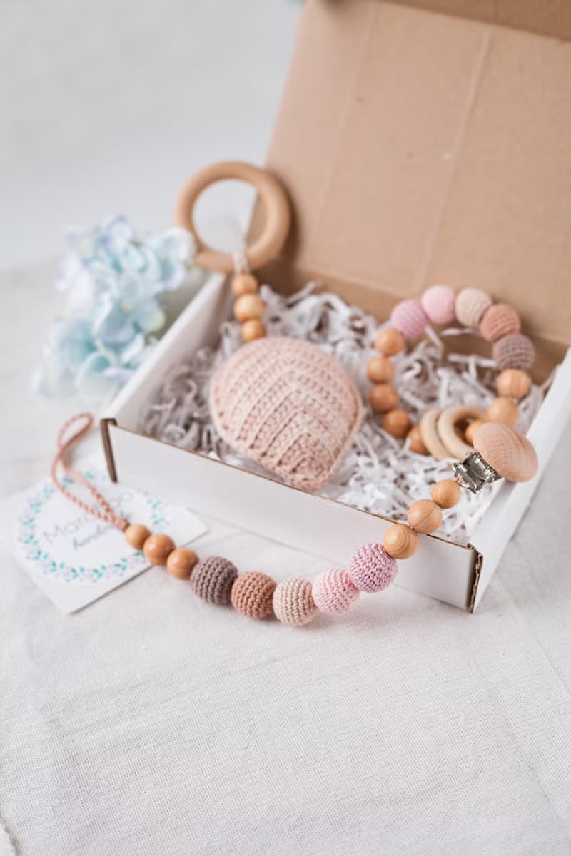 Pink Beige Baby Gift Box: Leaf Rattle Toy, Teething Ring, Pacifier Clip Holder