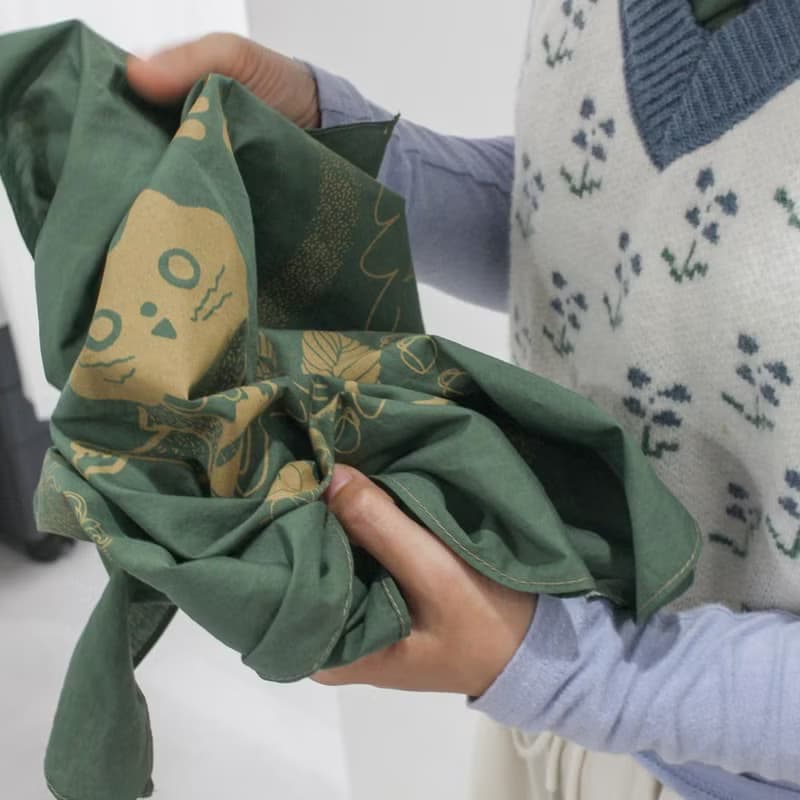 (JayeonStore Silk Screen Bandana Project) Coffee with good crema