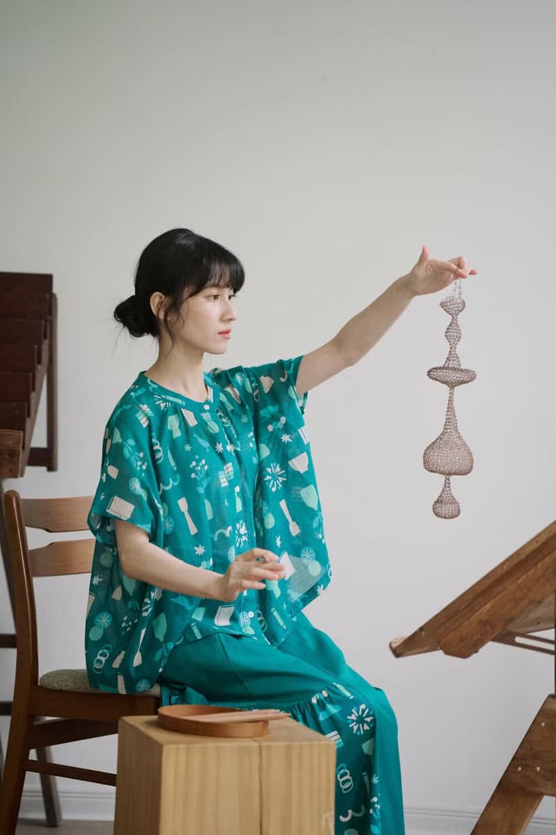 印花樂X連俞涵 透膚寬版上衣/閒暇時光/常磐松/山羌閱覽室