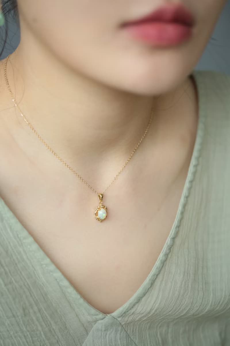 宮廷非洲白歐泊項鍊│蛋白石 誕生石 Opal