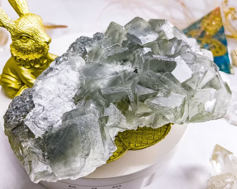 【莫蘭迪藍幾何螢石】 水晶原礦 辦公室療癒小物