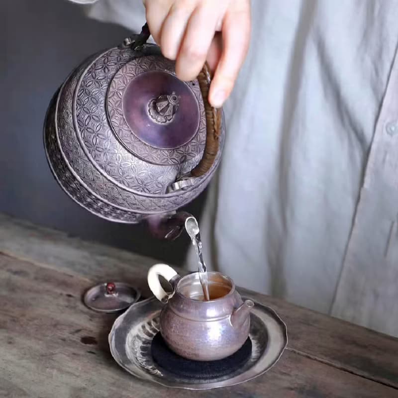 手工純銀紫皮錢幣紋茶壺