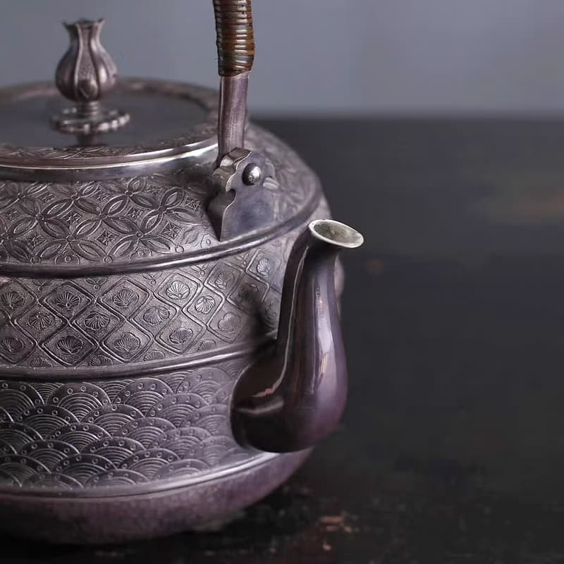 手工純銀紫皮錢幣紋茶壺