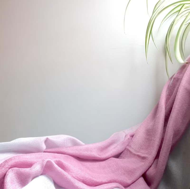 【紫靜沉心】100% Cashmere・鑽石織・手染漸層・精品級羊絨披肩