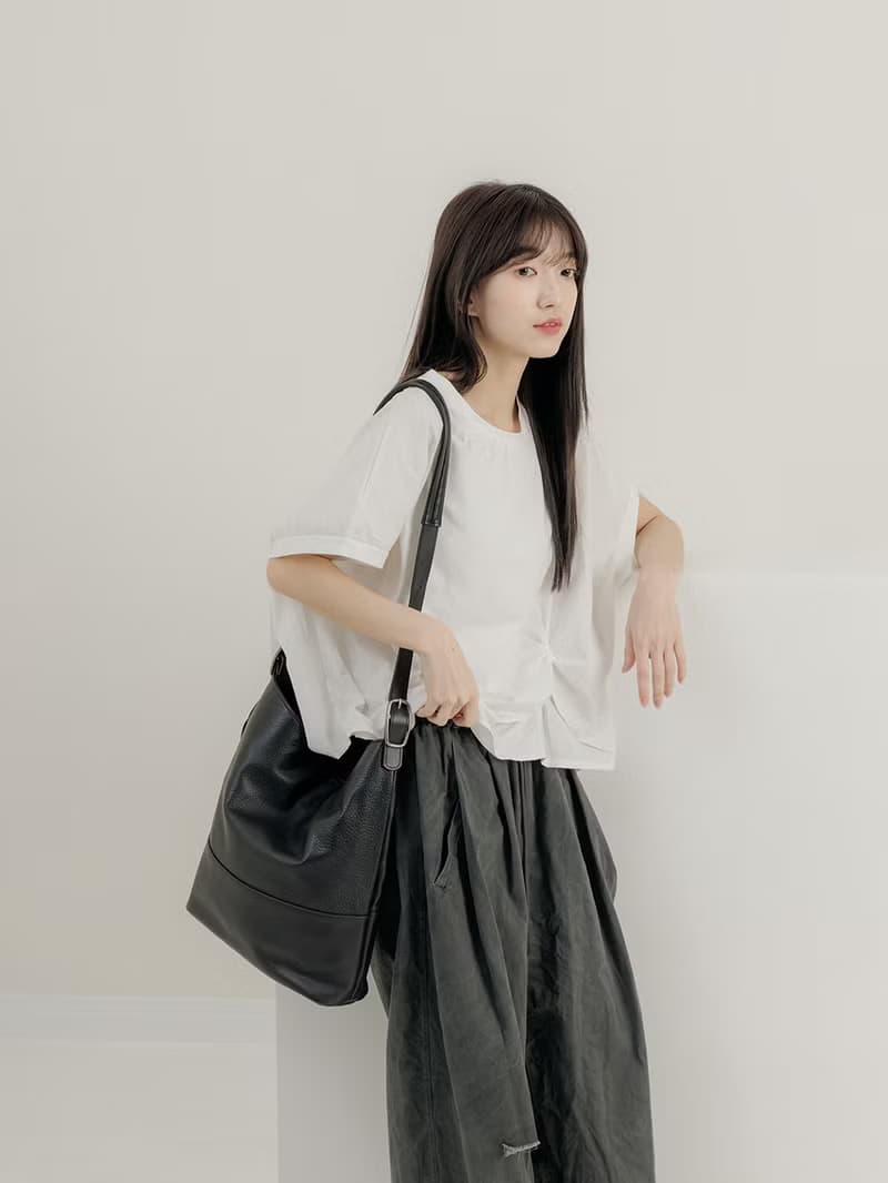 supportingrole 真皮極簡鬆散都會肩側背包 黑
