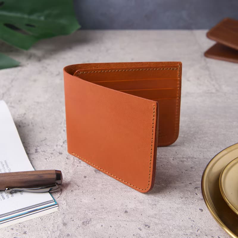 經典東西短夾 EW Wallet / 淺棕 Tan