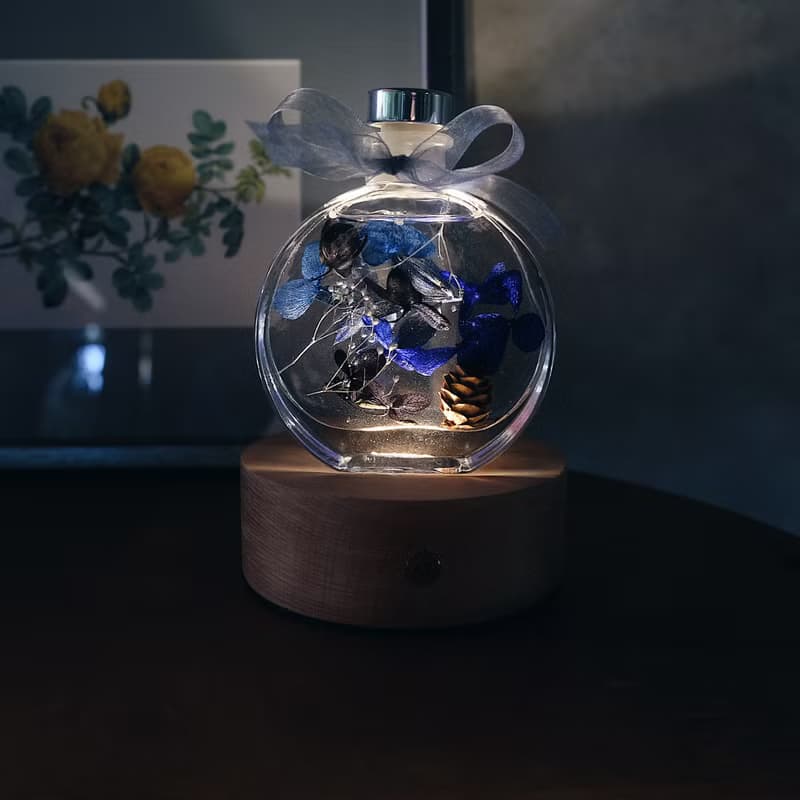 全新包裝/畢業花禮/母親節花禮/浮游花夜燈/乾燥花/永生花/附包裝