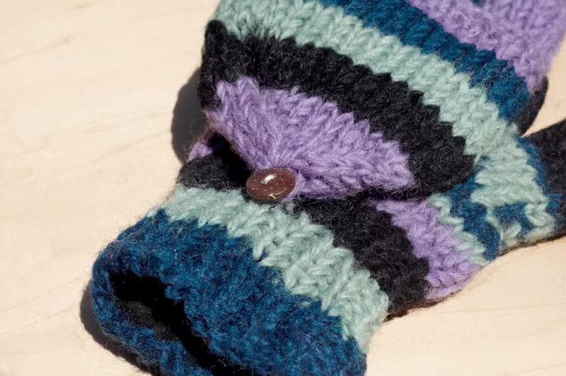 情人節禮物 創意禮物 手織純羊毛針織手套 / 可拆卸手套 / 內刷毛手套 / 保暖手套(made in nepal) - 藍紫色薰衣草森林 幾何海洋圖騰