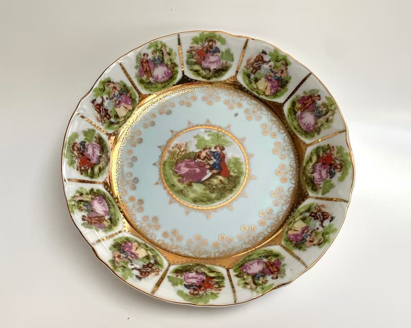 維多利亞時代瓷器花卉與鍍金愛情故事復古晚餐盤