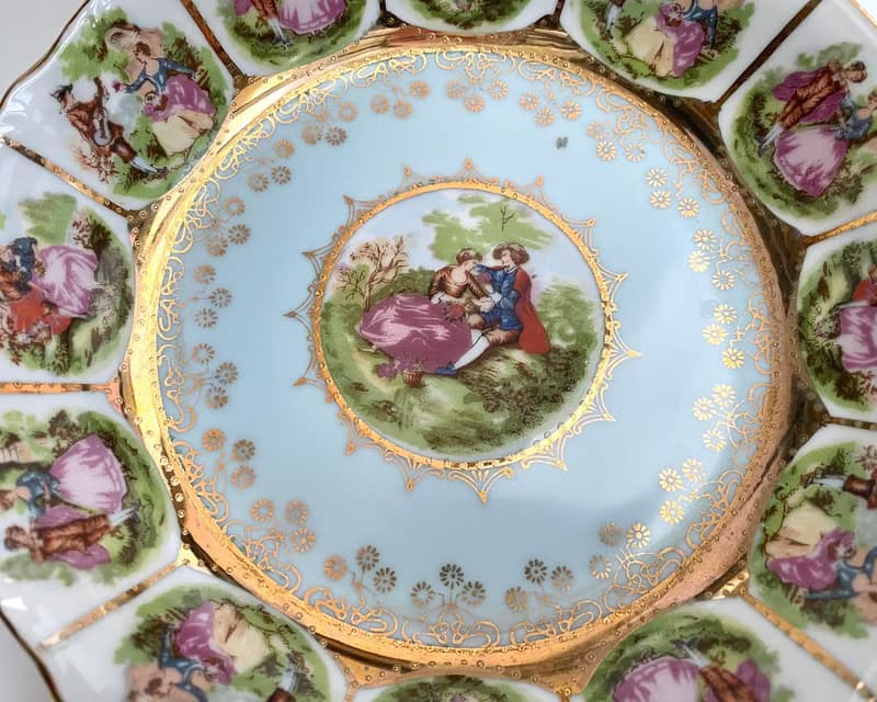 維多利亞時代瓷器花卉與鍍金愛情故事復古晚餐盤