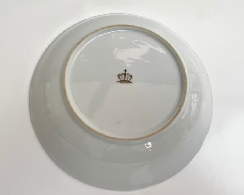 維多利亞時代瓷器花卉與鍍金愛情故事復古晚餐盤