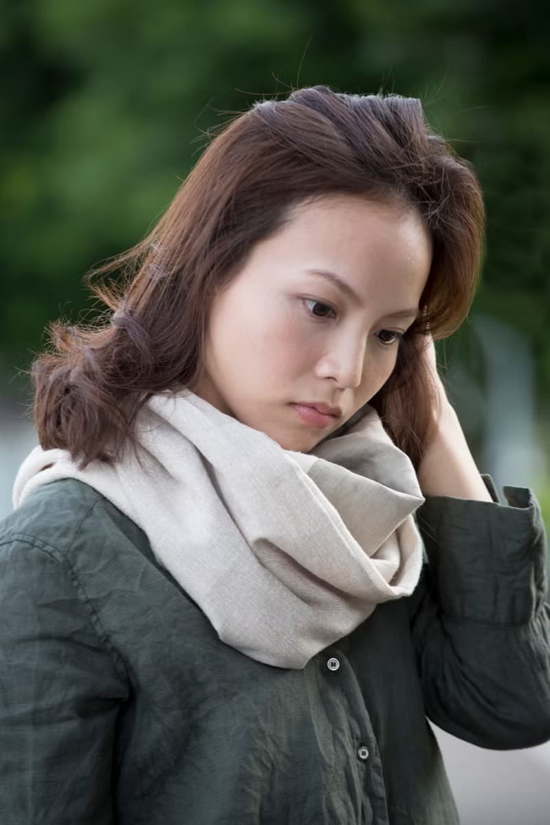杏色 成人圍脖 微寒冬季厚款 保加利亞純棉紡織布料 / 圍巾