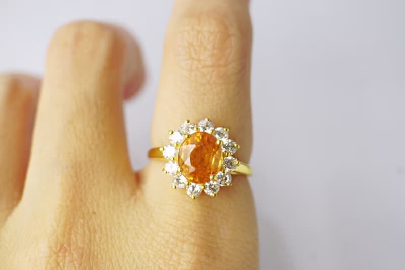Natural Yellow Sapphire Ring Sterling Silver 925 with Gold Plated.