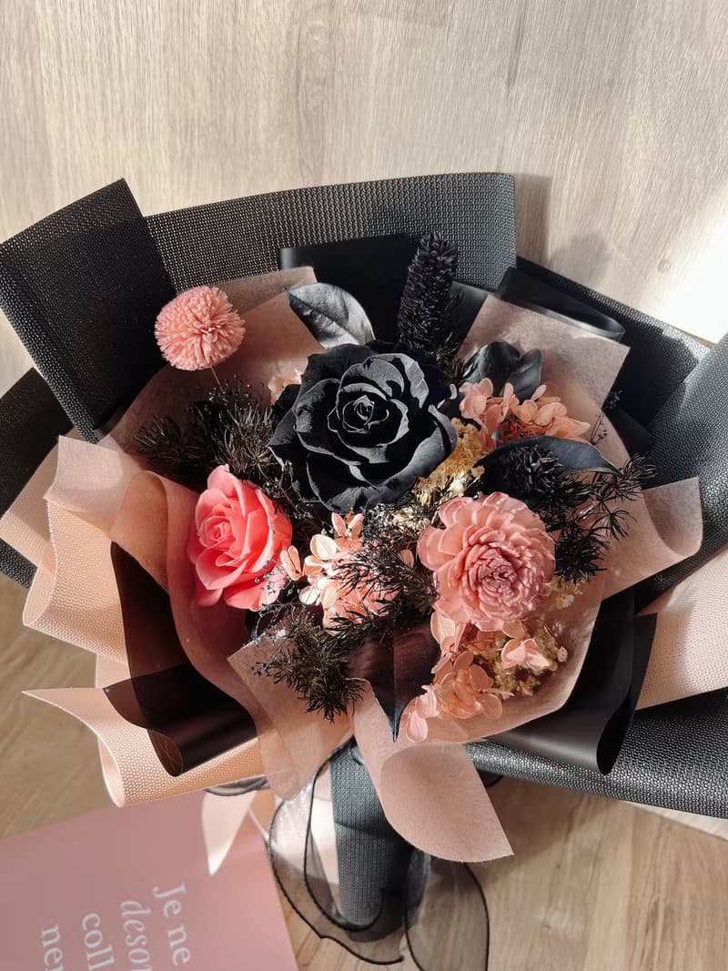 【新款花束】永生乾燥花束/七夕/謝師禮/畢業花束/情人節花束