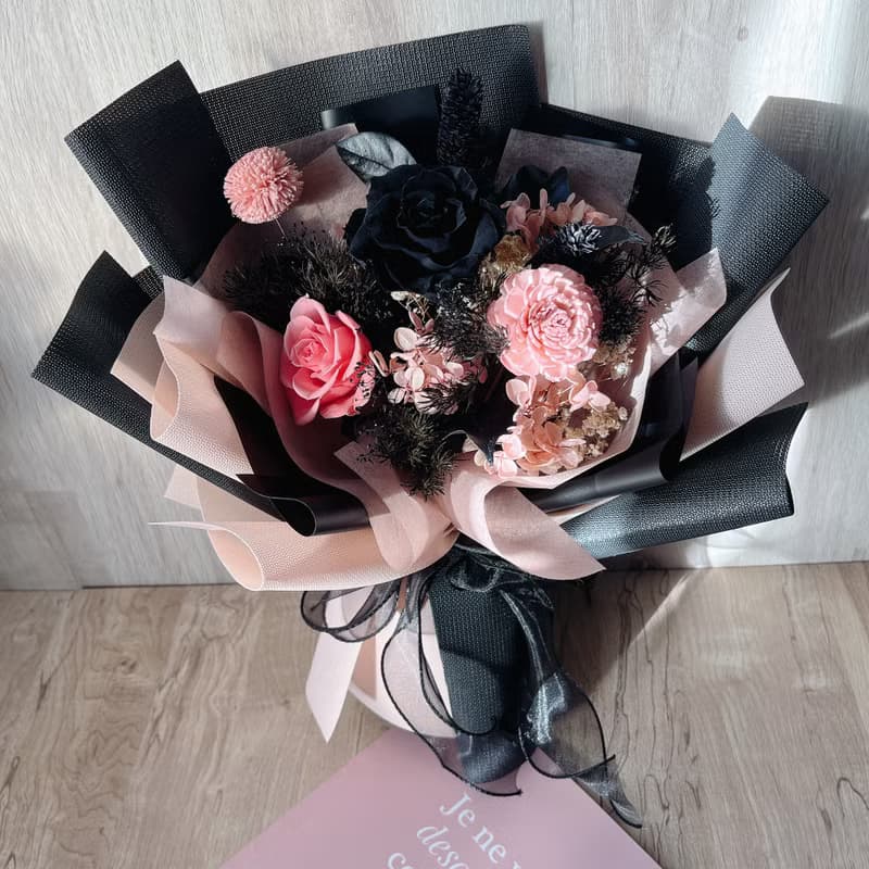 【新款花束】永生乾燥花束/七夕/謝師禮/畢業花束/情人節花束