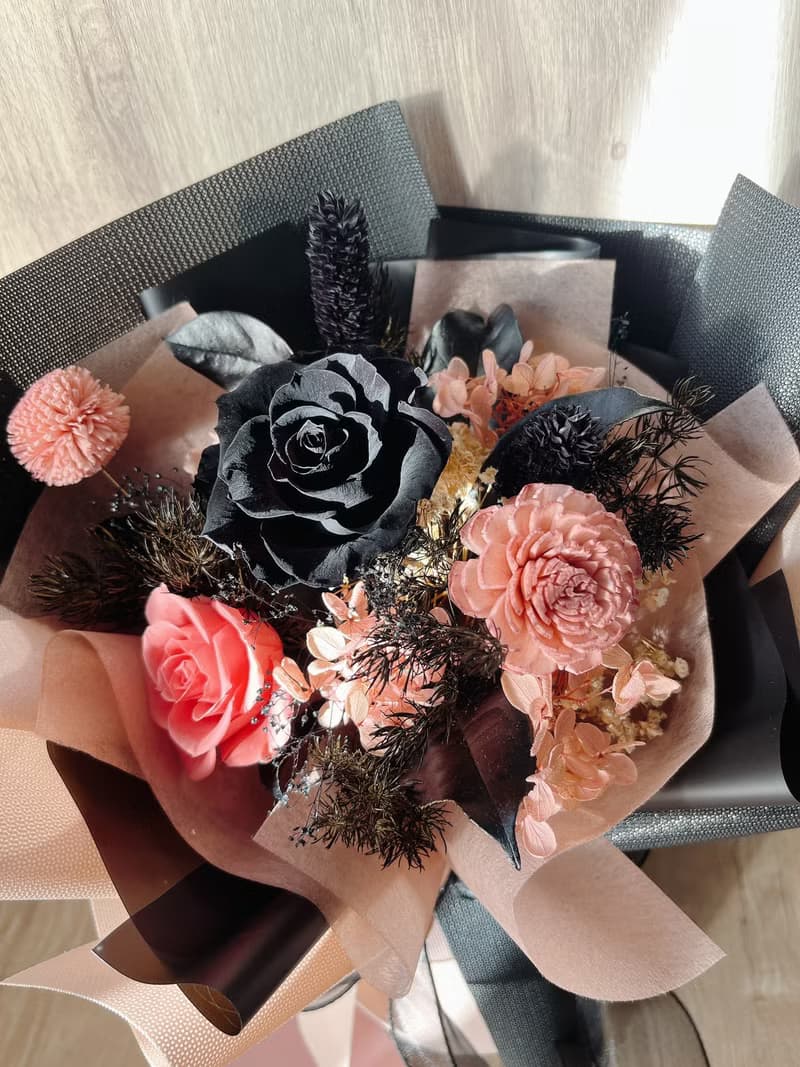 【新款花束】永生乾燥花束/七夕/謝師禮/畢業花束/情人節花束