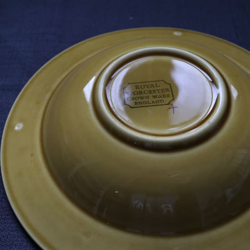 早期陶盤-秋果 (餐具/老件/舊物/陶瓷/英格蘭)