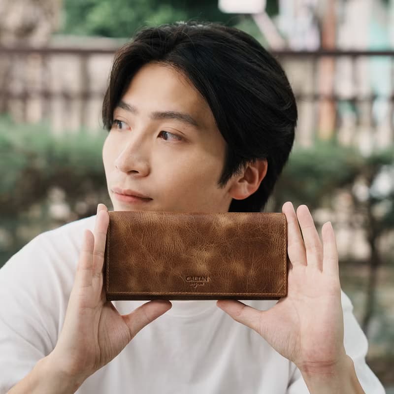 【24hr快速出貨】經典不敗兩折式真皮長夾-071822 五色