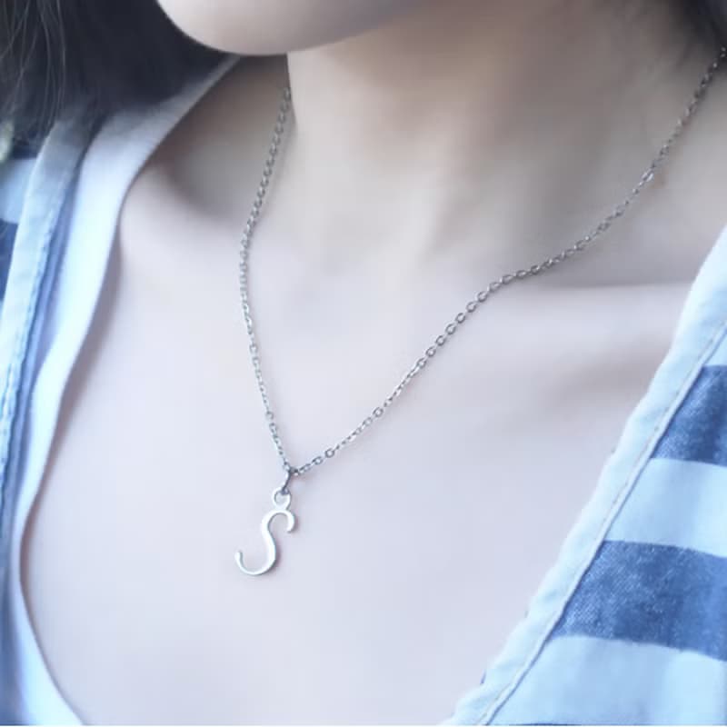 璀璨十字 純鈦項鍊 (抗敏/永不變質)