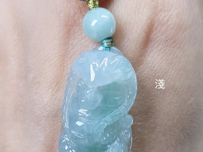 【親翠】天然翡翠 冰綠漸層色眼鏡蛇項鍊 生肖蛇 畢業禮物