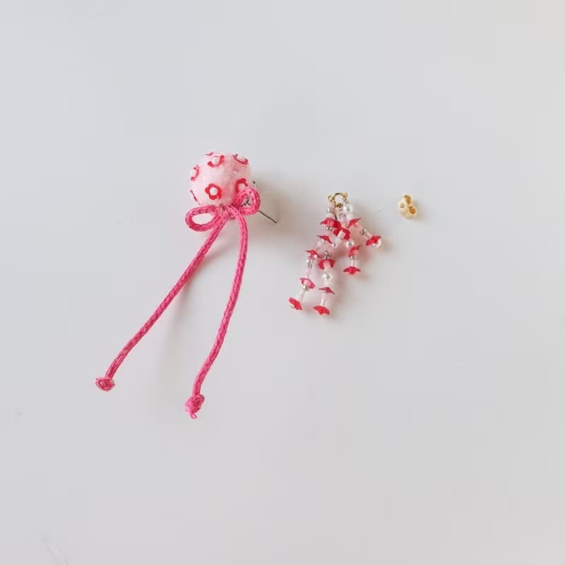 毬毬蝴蝶結 桃紫色 耳環/耳針/耳夾/夾式/耳飾