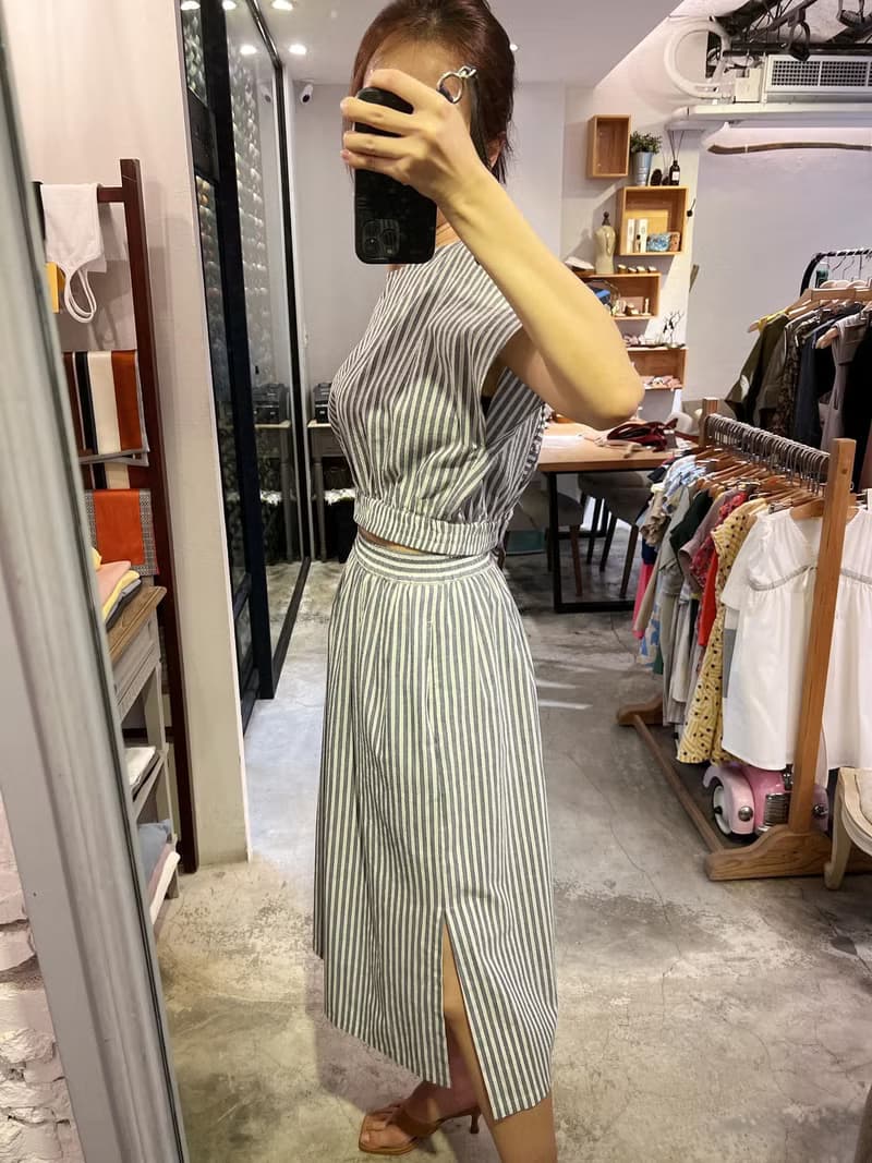 收腰連袖圓領上衣(條紋)