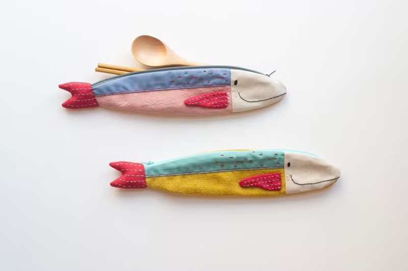 Travelling Tuna cutlery pouch - Bloom