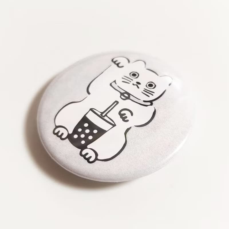 招財貓 貓 胸章 胸針  防水 別針 胸針 胸章 布章 扁別針 胸章