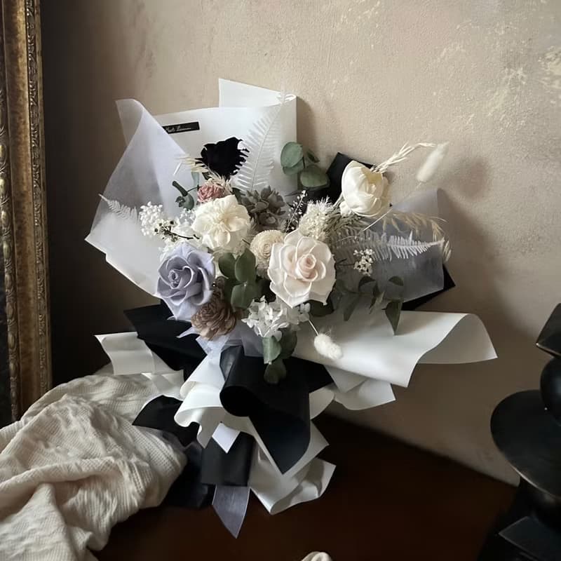 【遇見恆久】甜糖謎語永生玫瑰情人節花束 共4款 含盒