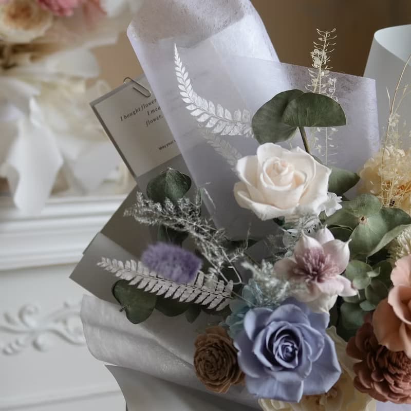 【遇見恆久】甜糖謎語永生玫瑰情人節花束 共4款 含盒