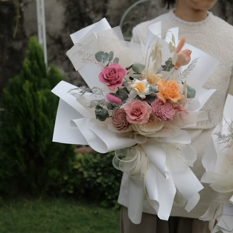 【遇見恆久】甜糖謎語永生玫瑰情人節花束 共4款 含盒