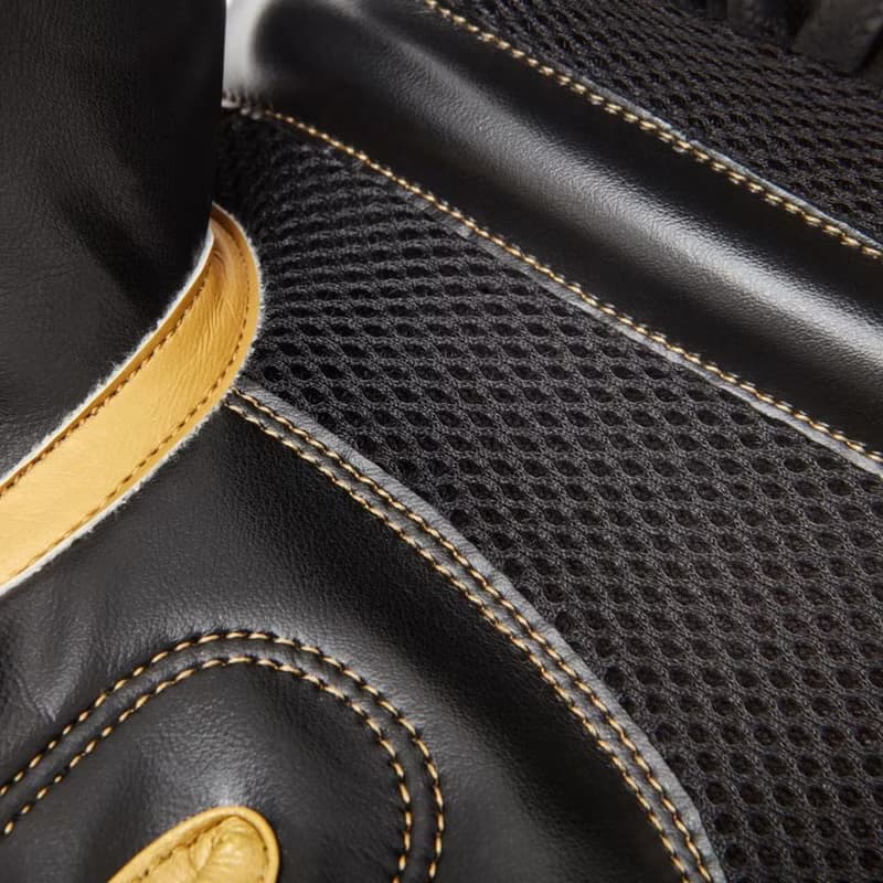 Boxing Gloves 拳擊戰鬥手套 - Gold/Black