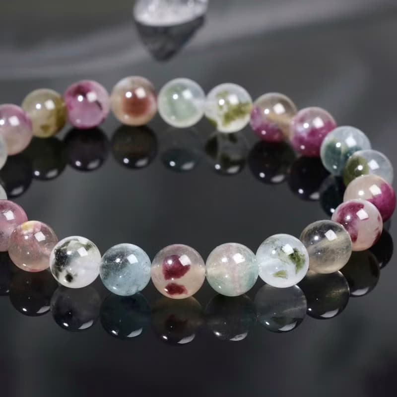 一圖一物│#631 8mm 多彩半透碧璽水晶手鍊 招福氣貴人 開運招財
