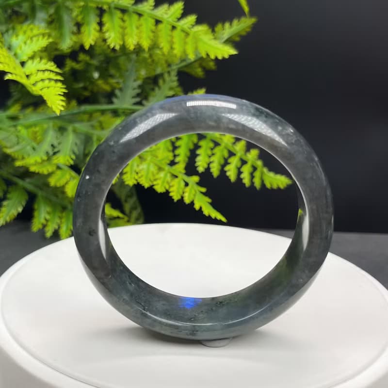 優質 黑拉長石手鐲 59MM 冰潤藍光水晶手環 希望直覺保護能量脈輪