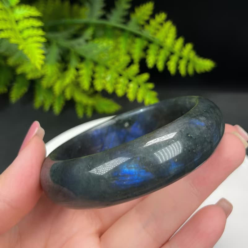 優質 黑拉長石手鐲 59MM 冰潤藍光水晶手環 希望直覺保護能量脈輪