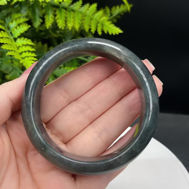 優質 黑拉長石手鐲 59MM 冰潤藍光水晶手環 希望直覺保護能量脈輪