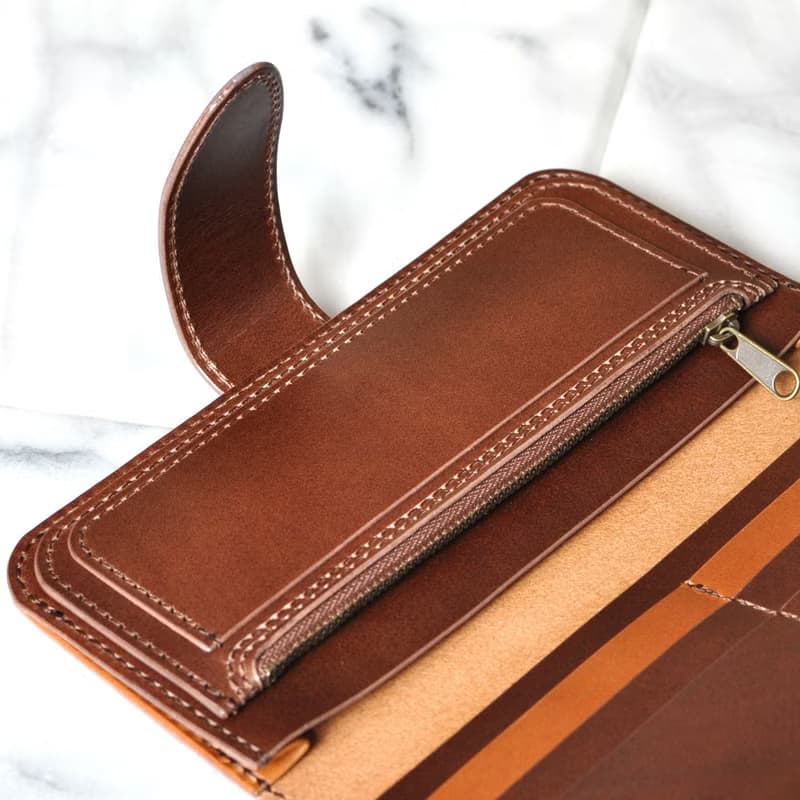 シンプルな長財布A　No.10　ブッテーロ