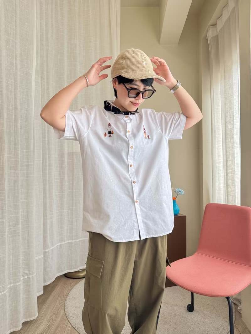 刺绣衬衫 (Embroidery Shirt) : 白色 (White color) : 与猫同行