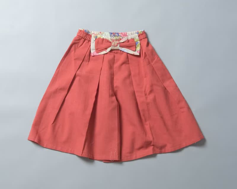 淺草振袖和服-訂製 和風28vs棉麻29(緞面材質光線明暗變化大)