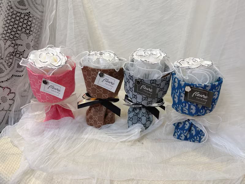 小香風永生花花束 情人節 生日禮物 求婚花束 香奈兒毛呢花束