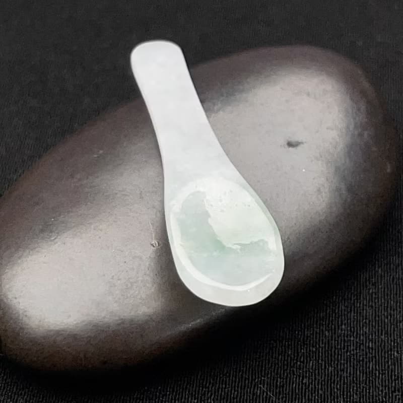 冰種飄綠花翡翠湯匙吊飾 | 天然緬甸翡翠A貨 | 送禮
